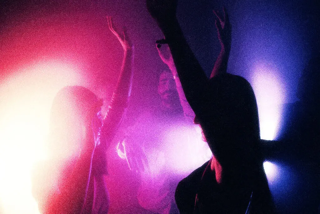 E8278_02.jpg E8278_02.jpg