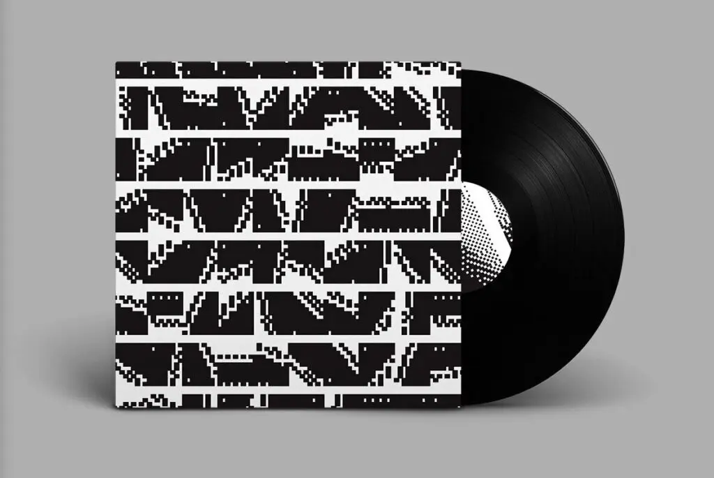 E8318_02.jpg E8318_02.jpg