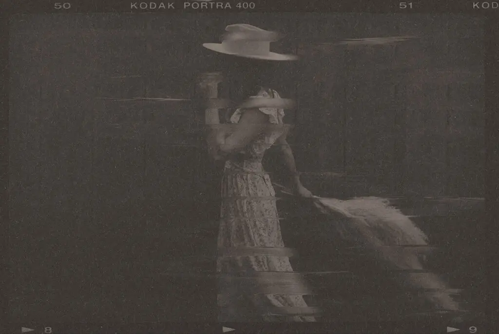 E8322_01.jpg E8322_01.jpg