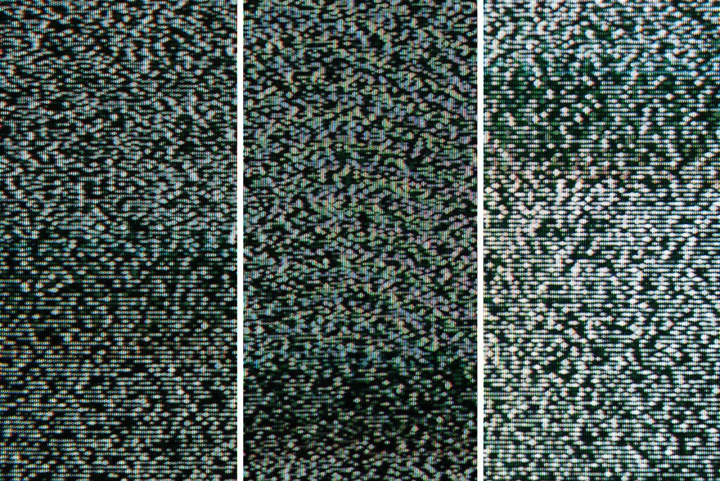 E7766_05.jpg E7766_05.jpg