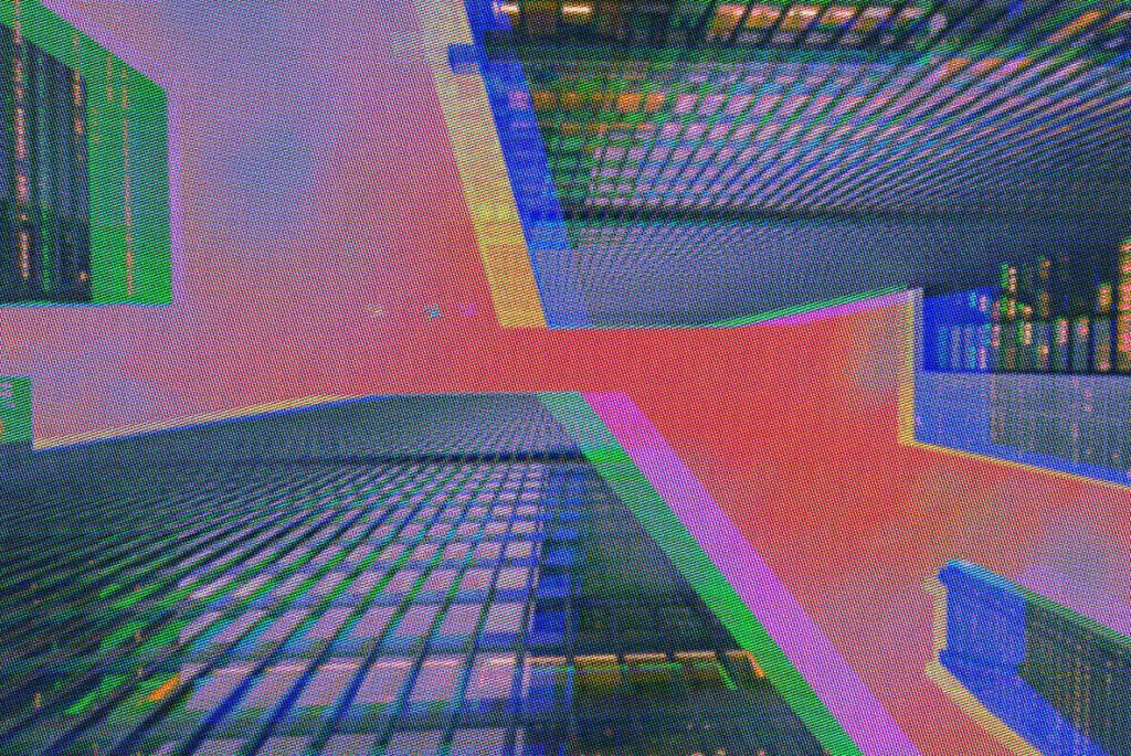 E8111_01.jpg E8111_01.jpg