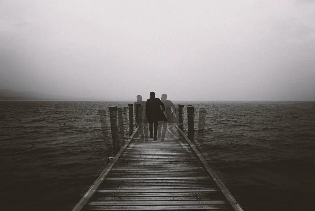 E8112_01.jpg E8112_01.jpg