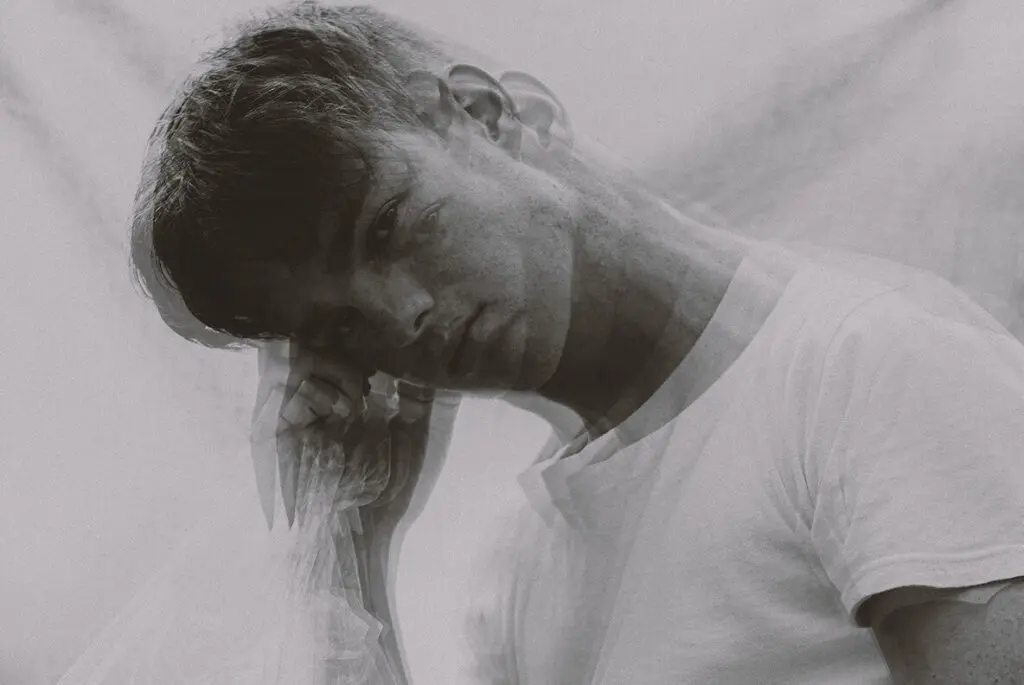 E8112_02.jpg E8112_02.jpg