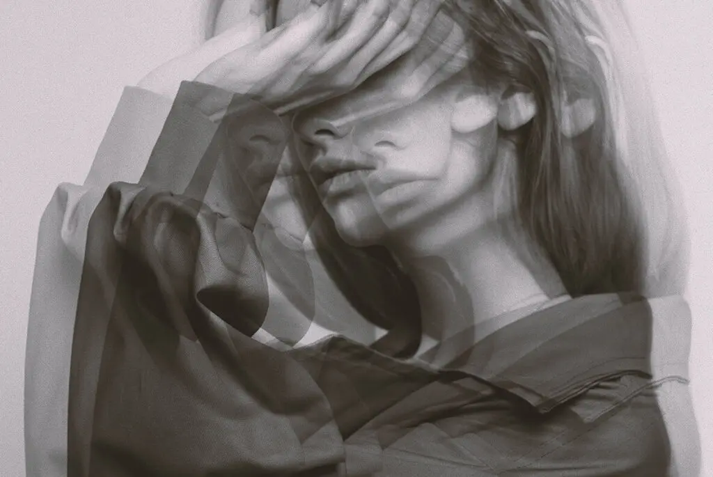 E8112_05.jpg E8112_05.jpg