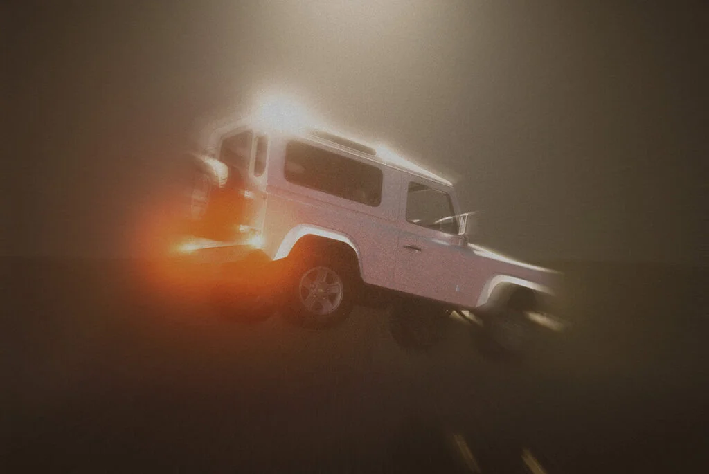 E8639_05.jpg E8639_05.jpg