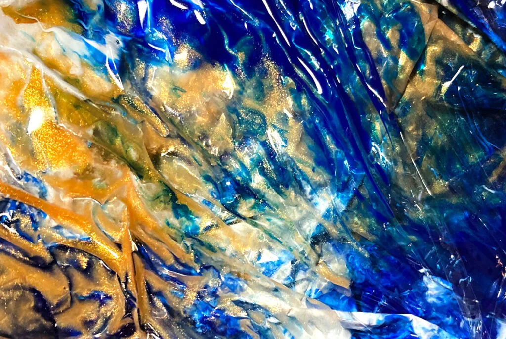 E7287_05.jpg E7287_05.jpg