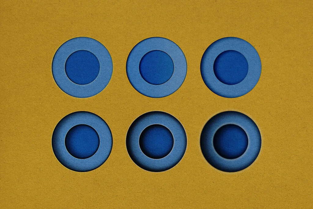 E8796_01.jpg E8796_01.jpg