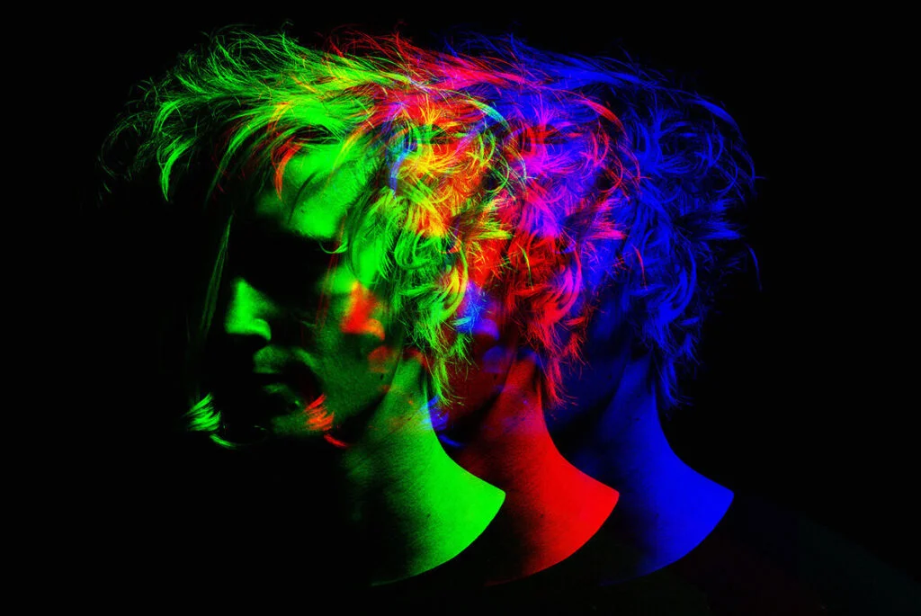 E8818_01.jpg E8818_01.jpg