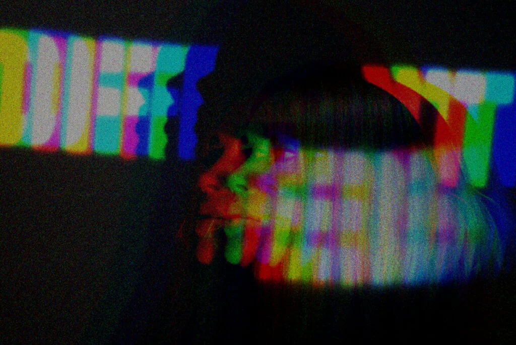 E8818_05.jpg E8818_05.jpg