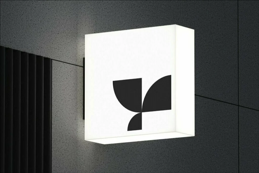 E6632_02.jpg E6632_02.jpg