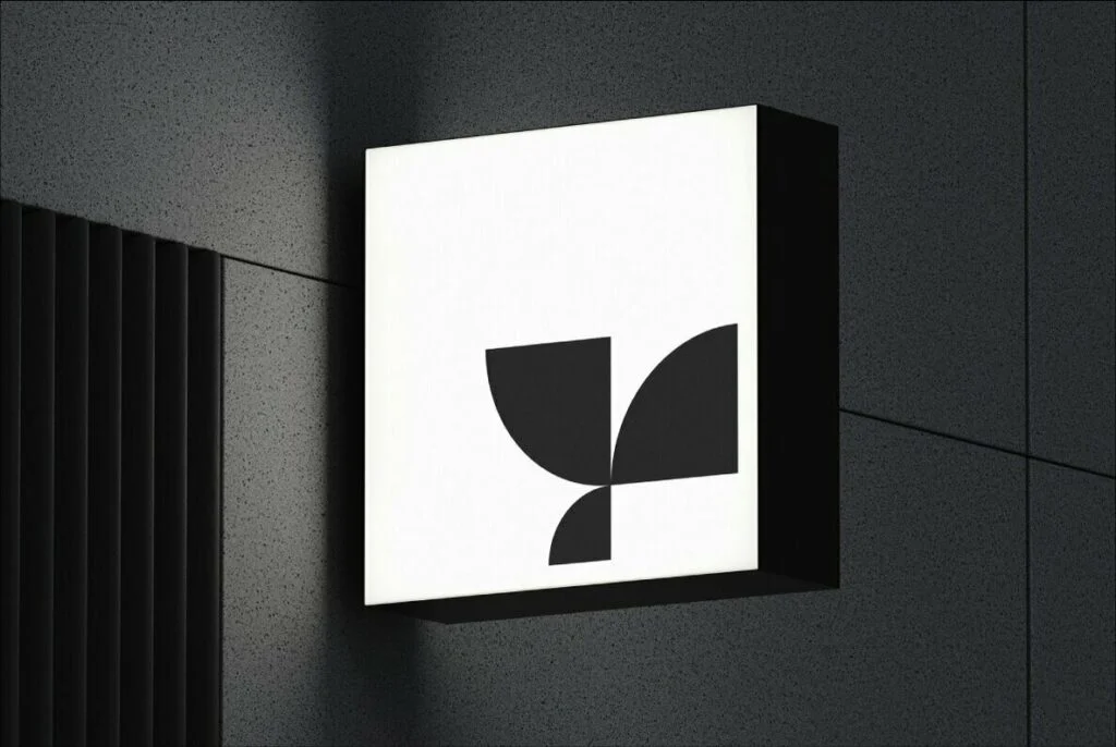 E6632_03.jpg E6632_03.jpg