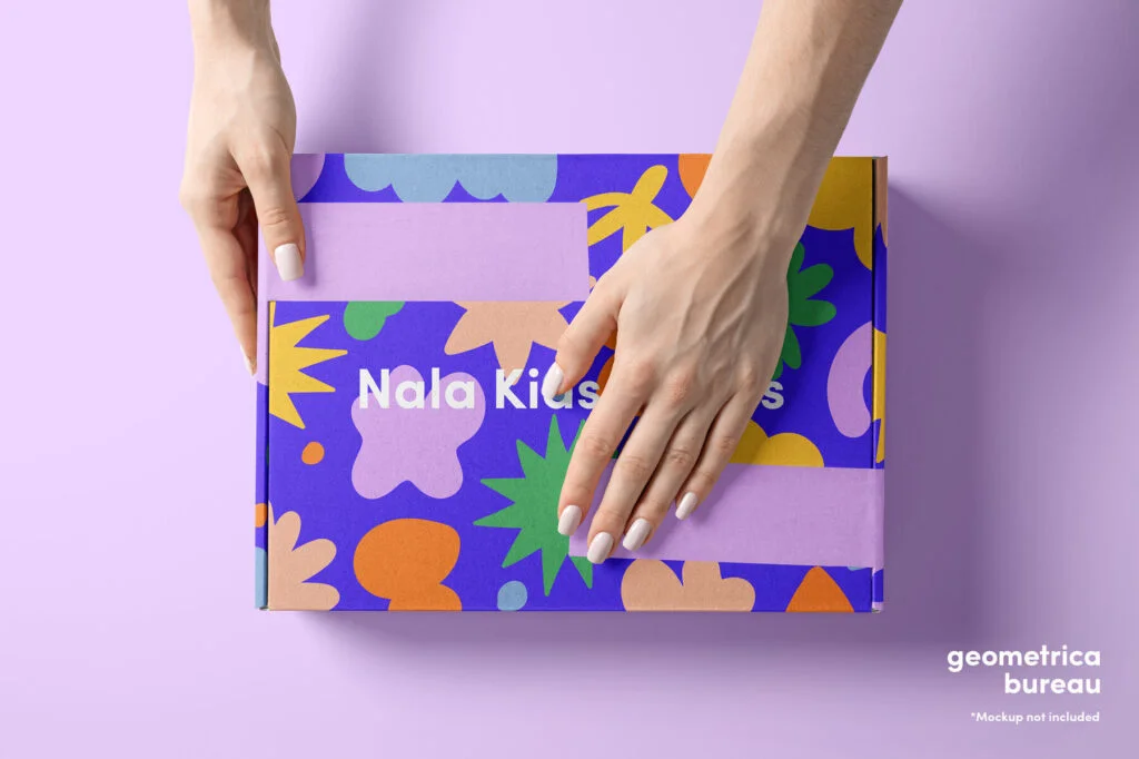 E8933_02.jpg E8933_02.jpg