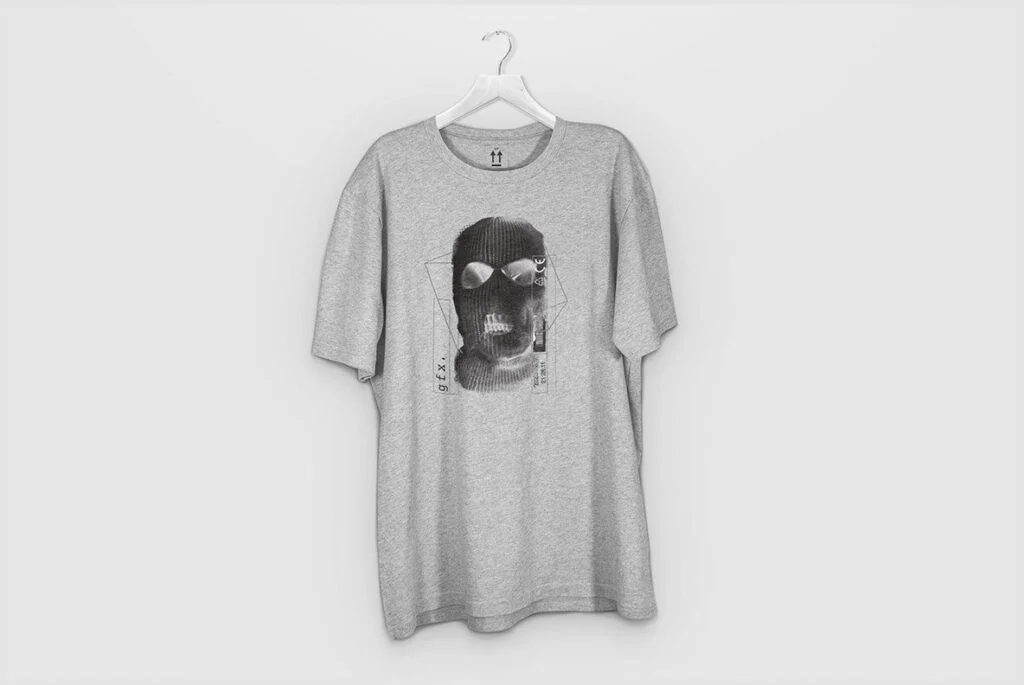 E9045_03.jpg E9045_03.jpg