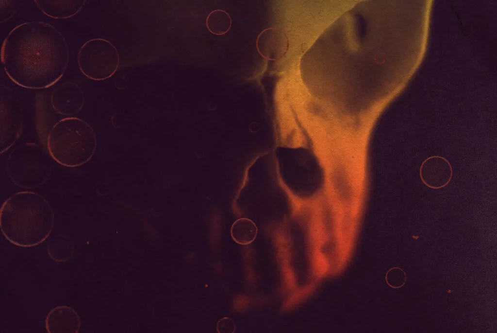 E3942_05.jpg E3942_05.jpg