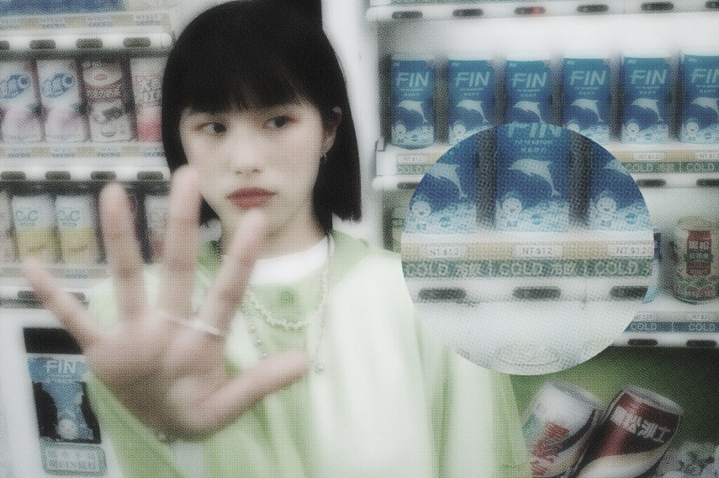 E9798_03.jpg E9798_03.jpg