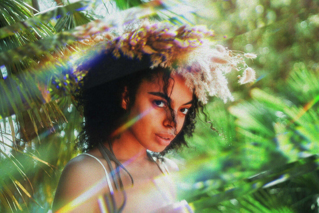 E10068_05.jpg E10068_05.jpg