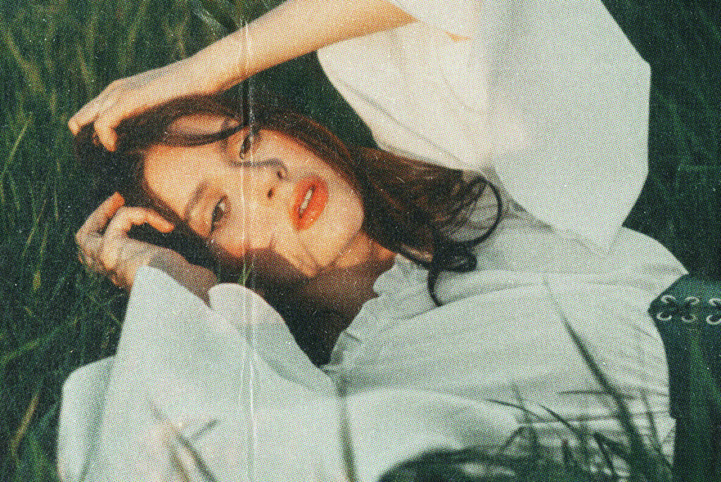 E10267_01.jpg E10267_01.jpg