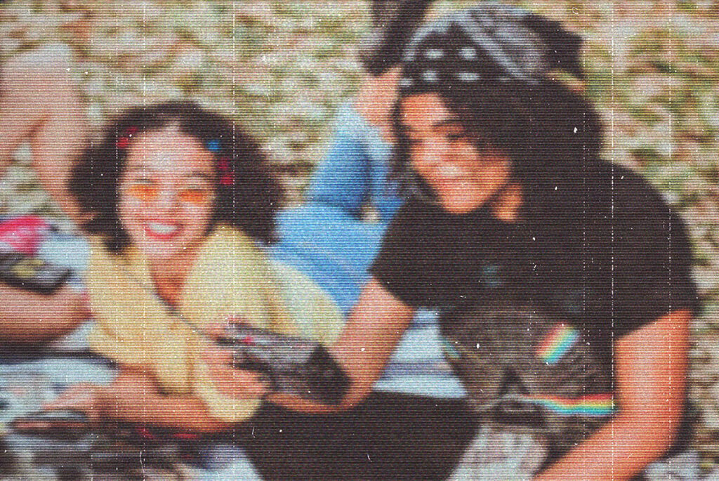 E10530_04.jpg E10530_04.jpg