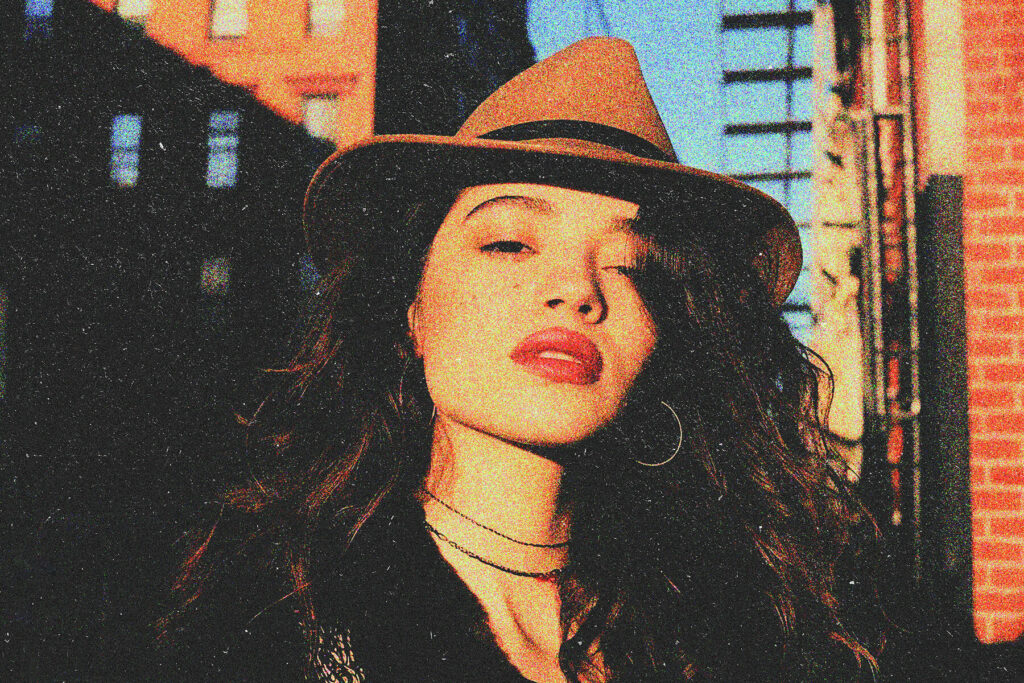 E11534_05.jpg E11534_05.jpg