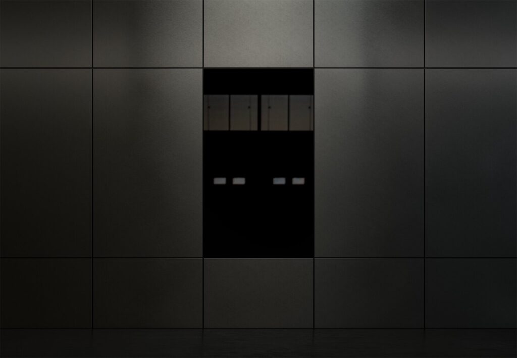 E12030_01.jpg E12030_01.jpg