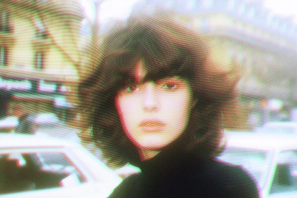 E12688_01.jpg E12688_01.jpg