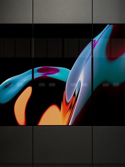 Vertical Displays Triple Graphics - Image 9