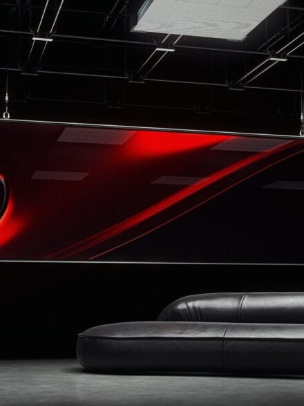 Large Screen 2 Graphics - Image 12
