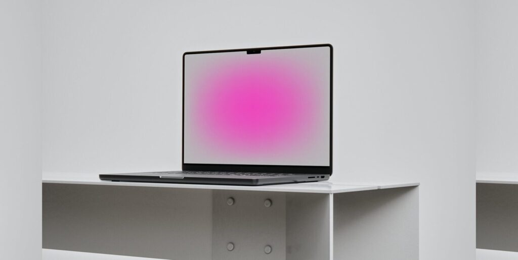 MacBook Pro 19 Graphics - Image 1