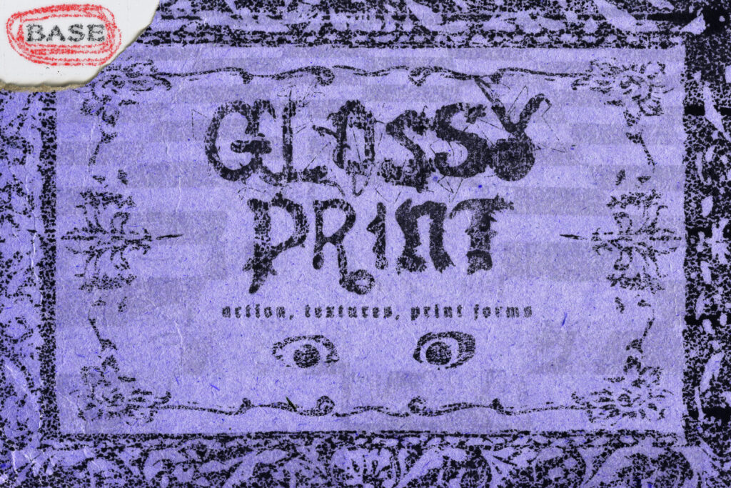 E14521_00.jpg E14521_00.jpg